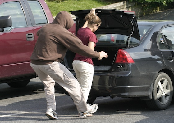 How to stay safe in grocery store parking lot